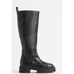 H&M premium knee-high chunky Black boots Size7